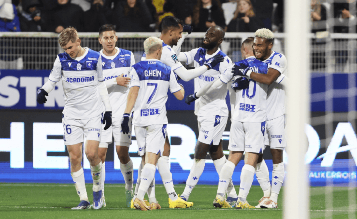 爱游戏game-包含赛后法国杯传出新动向，AC米兰更衣室发声，管理层表态：媒体盛赞，团队化学反应显著的词条-爱游戏game