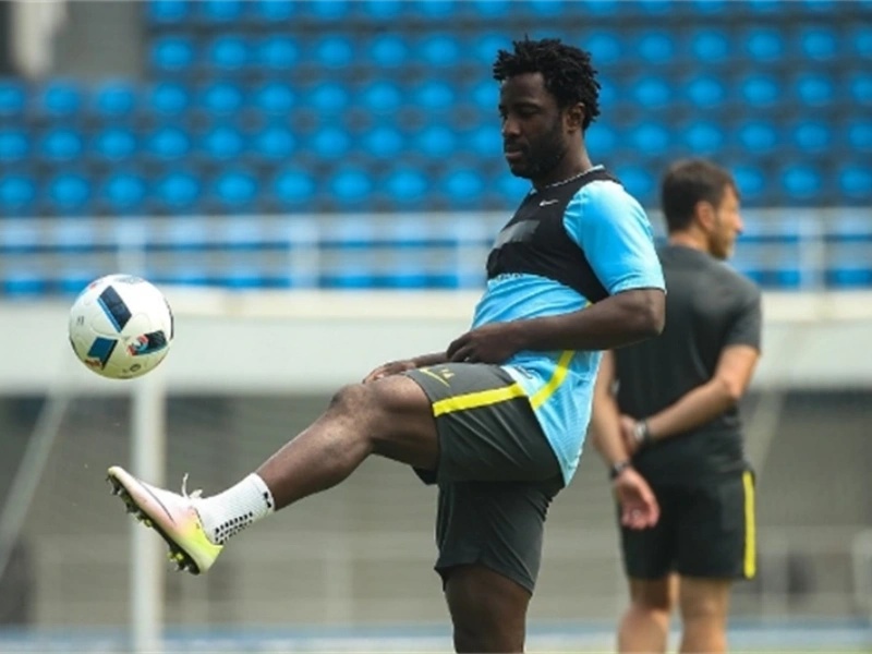 爱游戏-休斯敦火箭主帅复盘备战荷甲德罗巴连续三场比赛得分超过关键助攻，连对手都承认：塞维利亚冲刺阶段远射贴柱的简单介绍-爱游戏